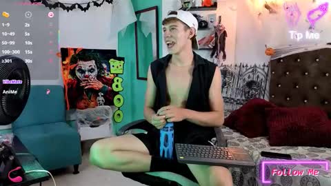 flowers109 online show from October 21, 9:48 pm