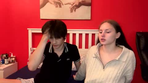 Snapshot of flowerscouple chatting on September 23, 2:31 pm flowerscouple online show from September 23, 2:31 pm