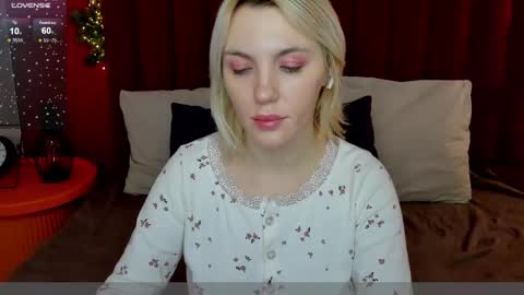 Monica online show from January 9, 1:29 am