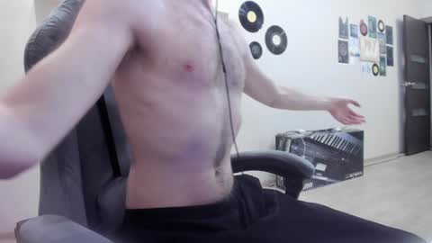 Snapshot of fluffycat_ chatting on February 8, 10:50 am fluffycat online show from February 8, 10:50 am