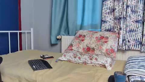 Fly online show from November 28, 10:51 am