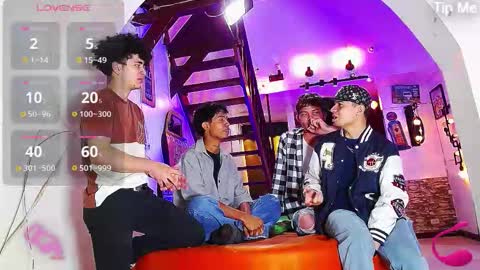 flyckers online show from October 11, 8:07 pm