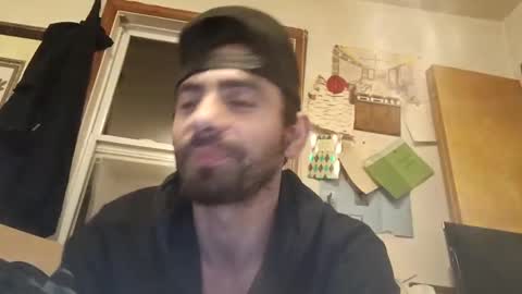 Snapshot of flyyguy69 chatting on November 18, 6:29 am flyyguy69 online show from November 18, 6:29 am