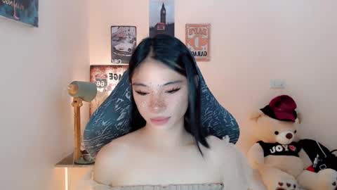 Snapshot of foeheart chatting on December 16, 5:27 am Foe online show from December 16, 5:27 am