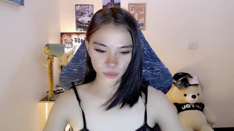 Snapshot of foeheart chatting on January 5, 12:10 pm Foe online show from January 5, 12:10 pm