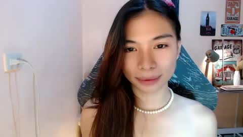 Snapshot of foeheart chatting on November 7, 6:30 pm Foe online show from November 7, 6:30 pm