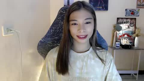 Snapshot of foeheart chatting on December 17, 12:55 pm Foe online show from December 17, 12:55 pm