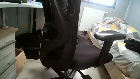 footlovverrr online show from November 17, 12:22 pm