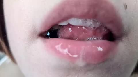 Laura online show from September 20, 9:10 am