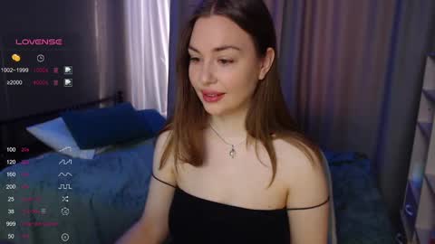 Snapshot of foreversmileme chatting on March 8, 4:23 am Julia online show from March 8, 4:23 am