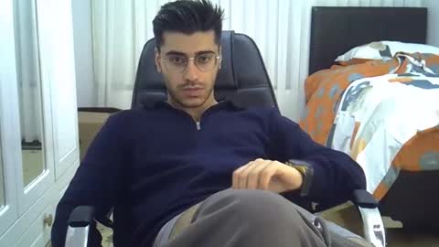 fortiori8 online show from November 19, 9:15 pm