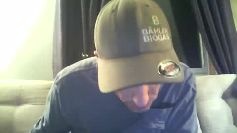 fouraide42 online show from December 4, 7:17 am