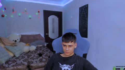 Snapshot of foxicfu chatting on January 13, 12:56 pm Foxicfu online show from January 13, 12:56 pm