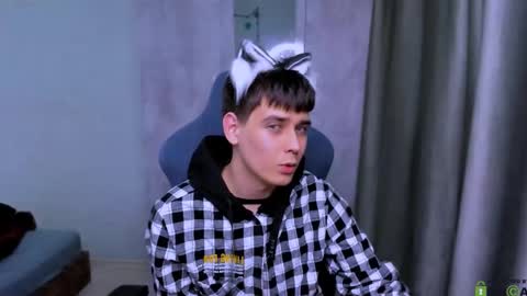 Snapshot of foxicfu chatting on February 14, 4:31 pm Foxicfu online show from February 14, 4:31 pm