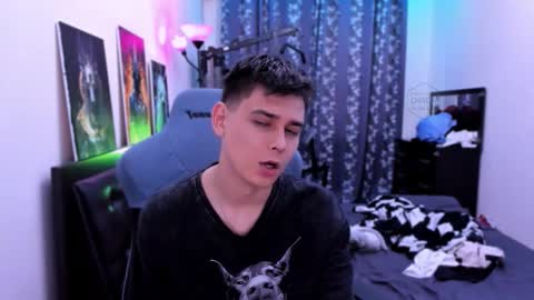 Snapshot of foxicfu chatting on September 20, 12:50 pm Foxicfu online show from September 20, 12:50 pm