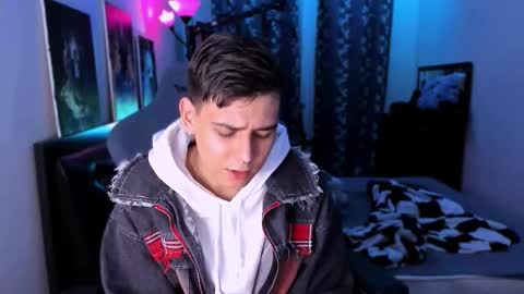 Snapshot of foxicfu chatting on September 27, 2:11 pm Foxicfu online show from September 27, 2:11 pm