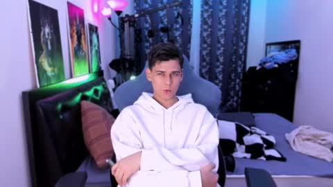 Snapshot of foxicfu chatting on September 28, 2:11 pm Foxicfu online show from September 28, 2:11 pm