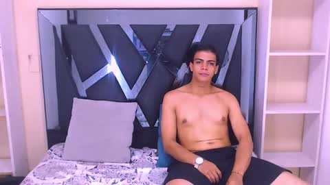 Foxter online show from December 5, 7:21 pm