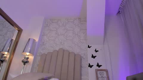 Foxy online show from October 8, 7:55 pm