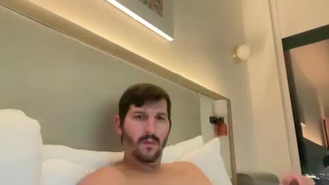 Snapshot of fp004 chatting on October 12, 1:59 am fp004 online show from October 12, 1:59 am