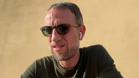 fra___ online show from November 17, 9:15 am