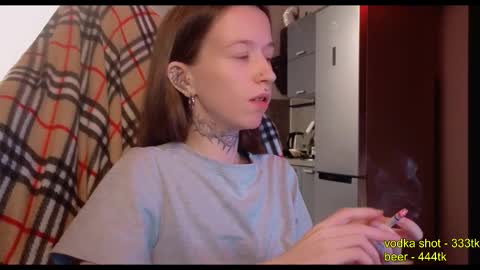 fran_bow online show from October 22, 7:24 pm