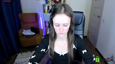 Snapshot of francescacollins chatting on December 24, 6:22 am Fran online show from December 24, 6:22 am