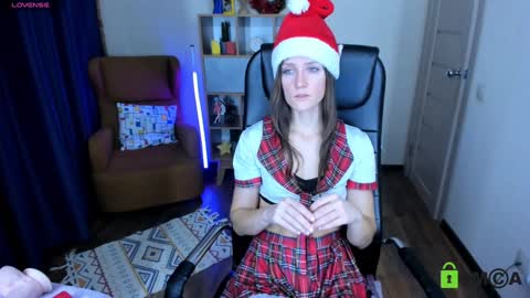 Snapshot of francescacollins chatting on December 26, 7:45 am Fran online show from December 26, 7:45 am