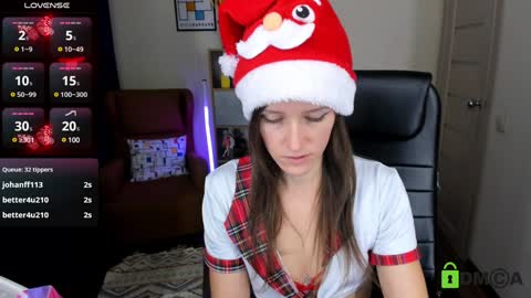 Snapshot of francescacollins chatting on December 27, 12:45 pm Fran online show from December 27, 12:45 pm