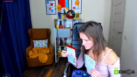 Snapshot of francescacollins chatting on January 10, 10:39 am Fran online show from January 10, 10:39 am