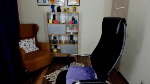 Snapshot of francescacollins chatting on October 20, 2:50 pm Fran online show from October 20, 2:50 pm