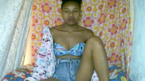 francilla online show from October 20, 5:52 am