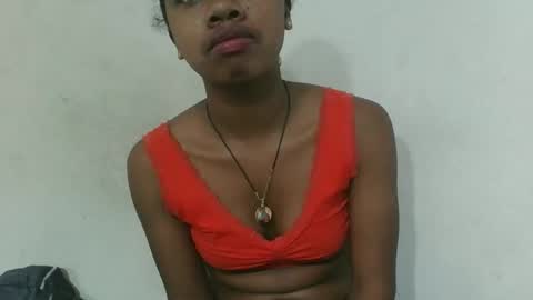 francinealdy online show from October 27, 8:51 am