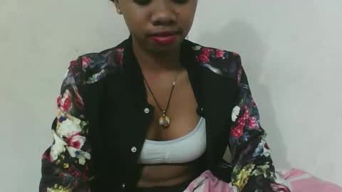 francinealdy online show from November 9, 5:17 am