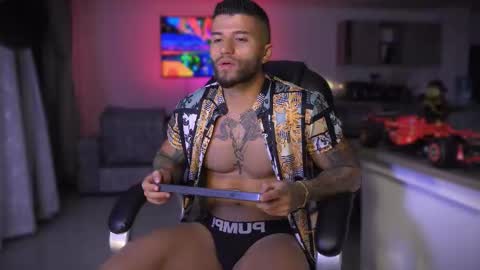 Frank Farrell. Hey remember to give me a thumbs up Ty online show from September 14, 1:16 am