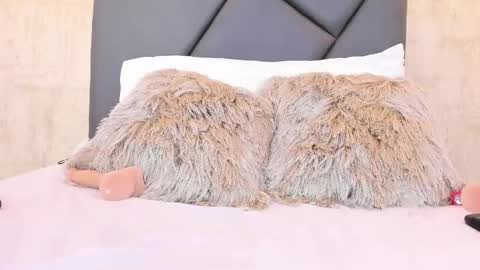 Fransheska online show from March 1, 6:00 pm