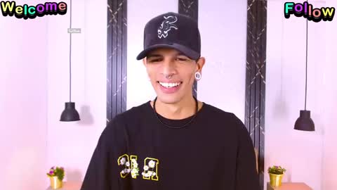 Franvill trato online show from September 24, 7:28 pm