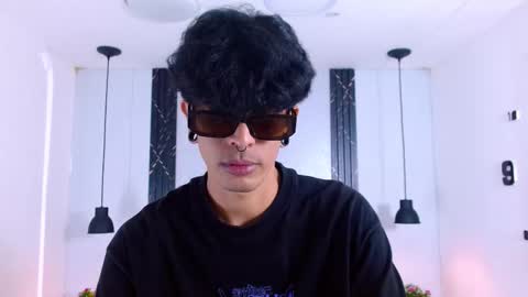 Franvill trato online show from November 26, 7:48 pm