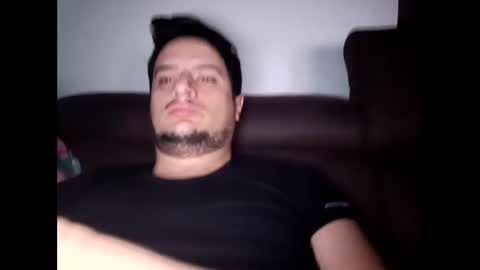 Snapshot of fraromeo2 chatting on December 24, 6:55 am fraromeo2 online show from December 24, 6:55 am