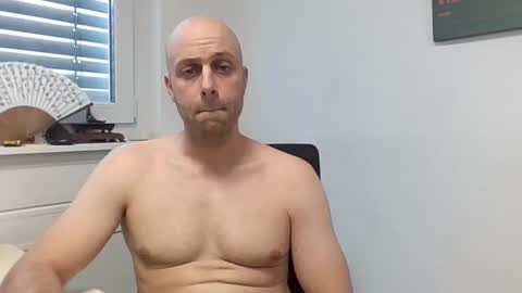 freddow online show from October 13, 3:01 pm