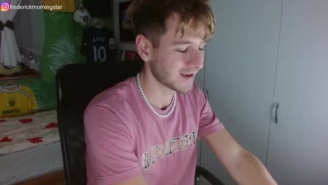 Snapshot of freddy_star chatting on December 3, 2:49 pm Frederick Perin online show from December 3, 2:49 pm