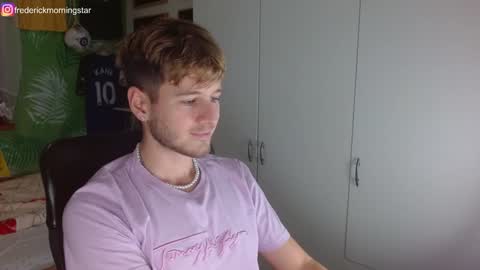 Snapshot of freddy_star chatting on December 7, 12:56 pm Frederick Perin online show from December 7, 12:56 pm