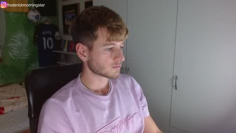 Snapshot of freddy_star chatting on December 7, 8:49 pm Frederick Perin online show from December 7, 8:49 pm