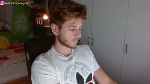 Snapshot of freddy_star chatting on December 17, 8:32 pm Frederick Perin online show from December 17, 8:32 pm