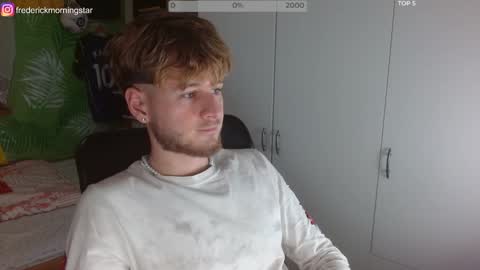Snapshot of freddy_star chatting on February 4, 9:10 pm Frederick Perin online show from February 4, 9:10 pm
