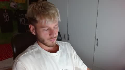 Snapshot of freddy_star chatting on September 11, 8:09 pm Frederick Perin online show from September 11, 8:09 pm