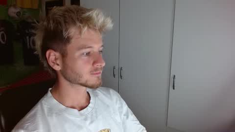 Snapshot of freddy_star chatting on September 22, 1:24 pm Frederick Perin online show from September 22, 1:24 pm