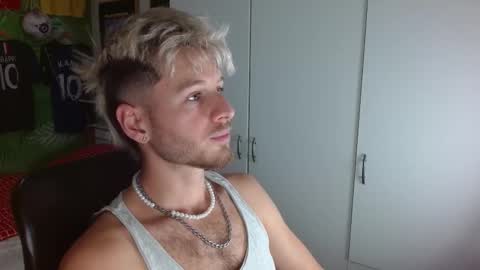 Snapshot of freddy_star chatting on October 13, 11:10 am Frederick Perin online show from October 13, 11:10 am