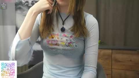 Snapshot of fredericashoen chatting on December 16, 1:32 am fredericashoen online show from December 16, 1:32 am