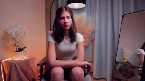 Snapshot of frederickafulling chatting on November 19, 3:06 am Jane online show from November 19, 3:06 am